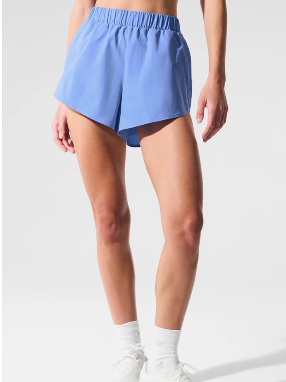 ALO Yoga Playmaker Dolphin Shorts NWOT